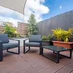 The Jolie - A Retreat In The In An Entire House Funchal