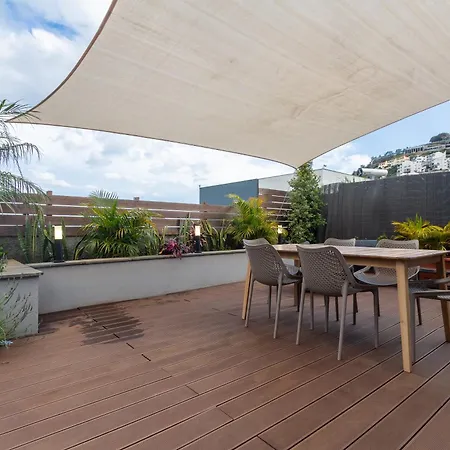 The Jolie - A Retreat In The In An Entire House Nyaraló