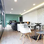 The Jolie - A Retreat In The In An Entire House *