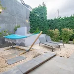 The Jolie - A Retreat In The In An Entire House Σπίτι διακοπών
