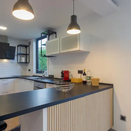 The Jolie - A Retreat In The In An Entire House Фуншал