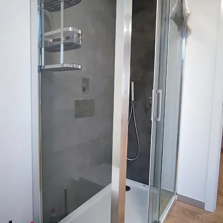 The Jolie - A Retreat In The In An Entire House Дом отдыха