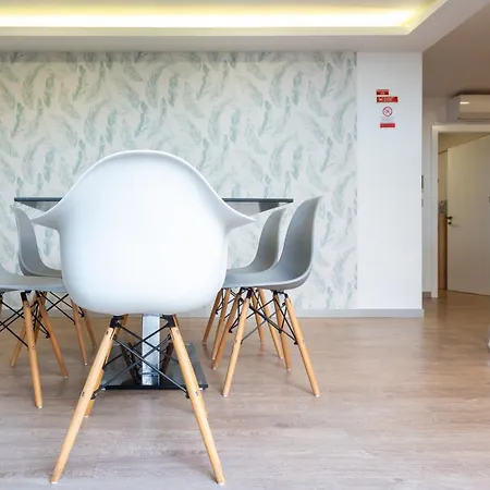 The Jolie - A Retreat In The In An Entire House Holiday home Funchal (Madeira)