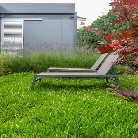 The Jolie - A Retreat In The In An Entire House