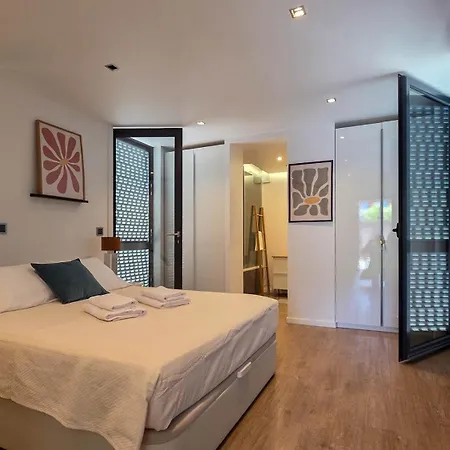 The Jolie - A Retreat In The In An Entire House