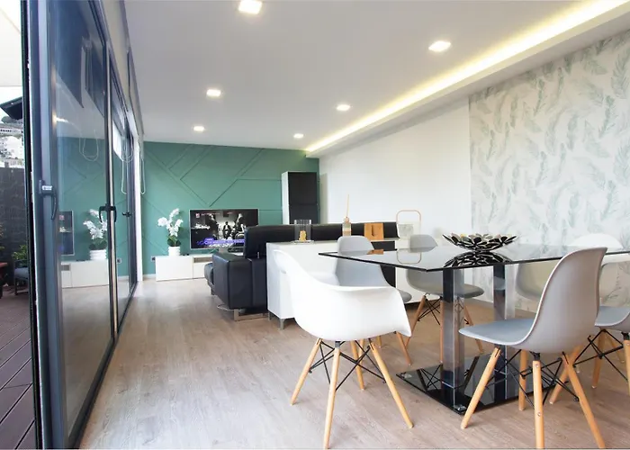 The Jolie - A Retreat In The In An Entire House *