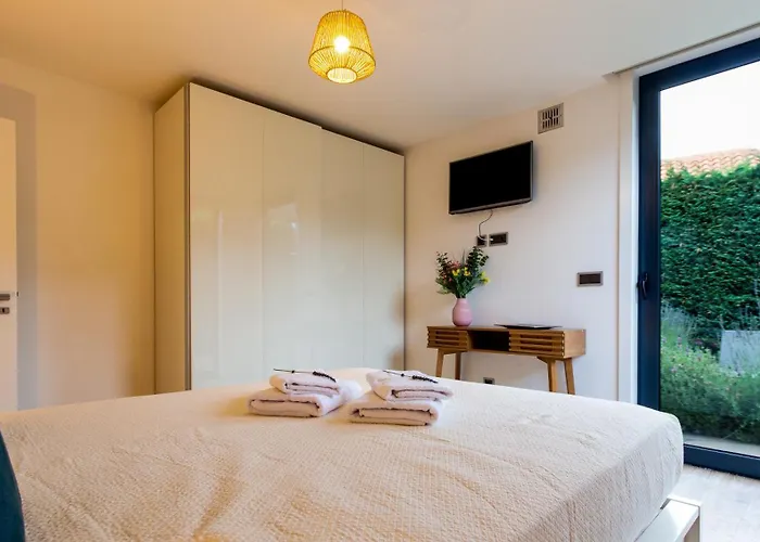 Casa vacanze The Jolie - A Retreat In The In An Entire House