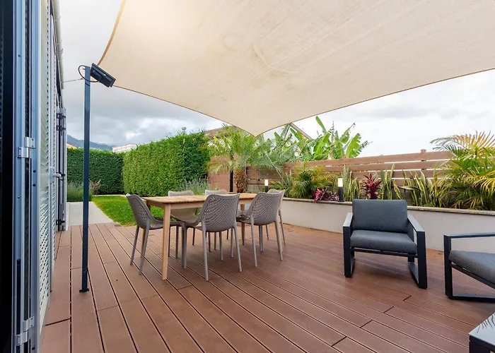 The Jolie - A Retreat In The In An Entire House Casa vacanze