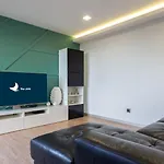 The Jolie - A Retreat In The In An Entire House * فونشال