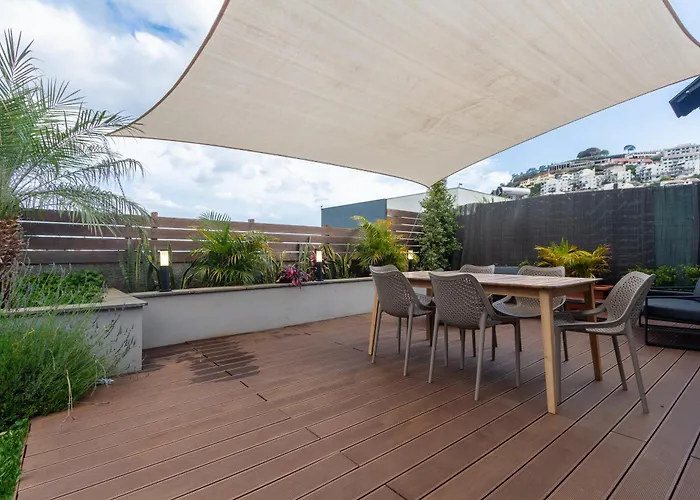 The Jolie - A Retreat In The In An Entire House Casa de Férias