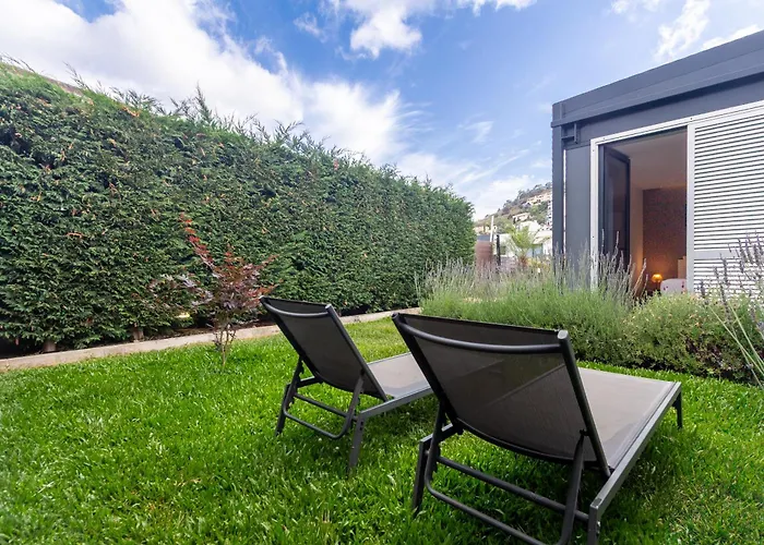 The Jolie - A Retreat In The In An Entire House Casa de Férias *